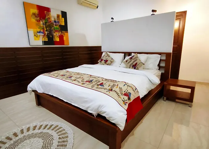 Private Full - The Dharma Mountain, Sea & Sunset View Lovina Beach